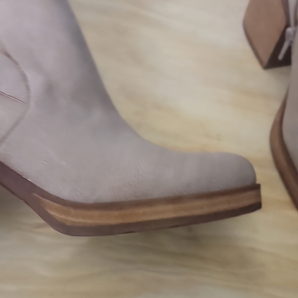 Korks KORKS EASE Marci II Natural Tan Heeled Boots Chunky Wooden Heel - Picture 9 of 13